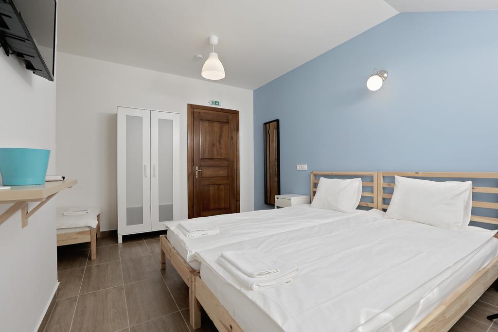 LeCap Guesthouse&Pool Băile Felix Extérieur photo