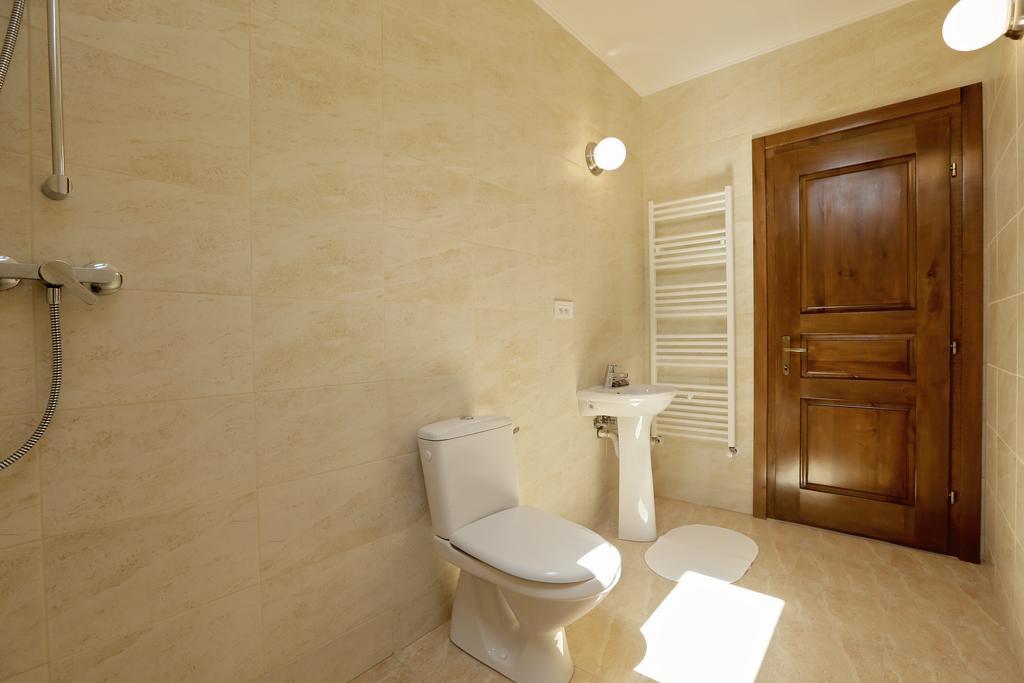 LeCap Guesthouse&Pool Băile Felix Extérieur photo